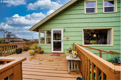 1170 NW 8th Ct, Lincoln City, OR 97367 - Photo 37