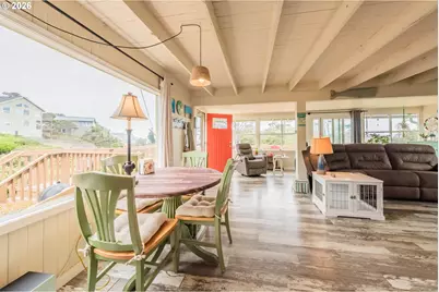 1170 NW 8th Ct, Lincoln City, OR 97367 - Photo 11