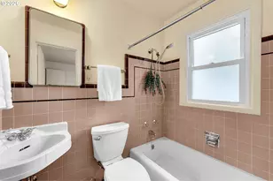 201 NW 46th St, Vancouver, WA 98663 - Photo 17