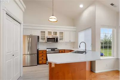 3180 Duck Horn Dr, Eugene, OR 97404 - Photo 15