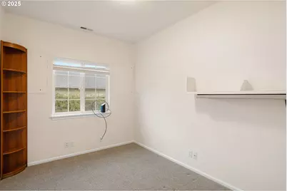 3180 Duck Horn Dr, Eugene, OR 97404 - Photo 35