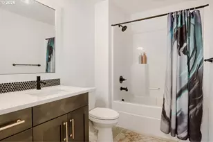 7353 NW Oakfern Dr, Portland, OR 97229 - Photo 25