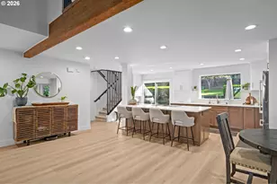 12332 SW 57th Ave, Portland, OR 97219 - Photo 5