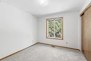 219 E Mission Dr, Newberg, OR 97132 - Photo 19
