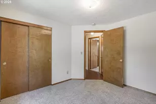 219 E Mission Dr, Newberg, OR 97132 - Photo 17