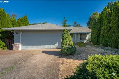 219 E Mission Dr, Newberg, OR 97132 - Photo 1