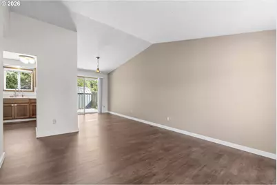 219 E Mission Dr, Newberg, OR 97132 - Photo 7