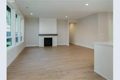 16108 Serres Farms Way, Oregon City, OR 97045 - Photo 7