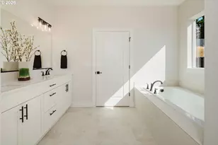 16108 Serres Farms Wy, Oregon City, OR 97045 - Photo 9