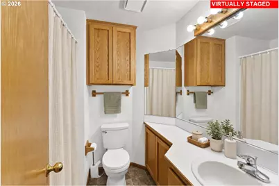2362 Loch Dr, Springfield, OR 97477 - Photo 17
