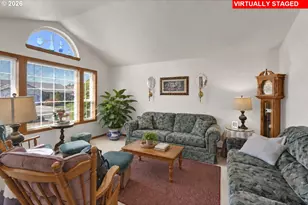 2362 Loch Dr, Springfield, OR 97477 - Photo 7