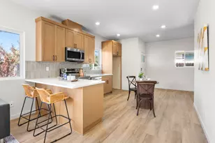 5864 N Missouri Ave, Portland, OR 97217 - Photo 3