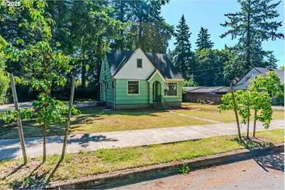 3230 SE 118th Ave, Portland, OR 97266 - Photo 3