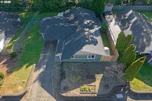 1250 34th Pl, Florence, OR 97439 - Photo 43