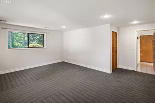 765 Foothill Dr, Eugene, OR 97405 - Photo 29