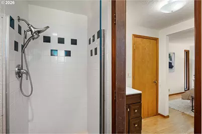 765 Foothill Dr, Eugene, OR 97405 - Photo 25