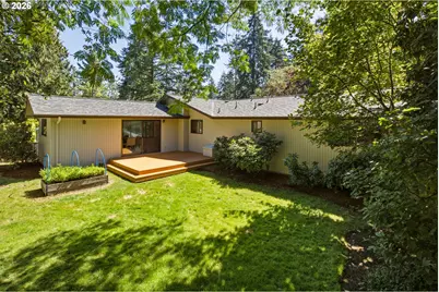 765 Foothill Dr, Eugene, OR 97405 - Photo 35