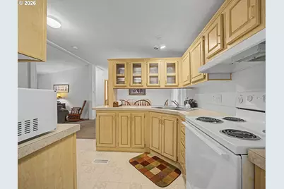 53164 E Sylvan Way, Sandy, OR 97055 - Photo 13