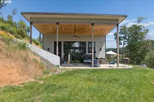 5795 Hubbard Creek Rd, Umpqua, OR 97486 - Photo 27