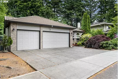 3148 NE Rocky Butte Ln, Portland, OR 97220 - Photo 1
