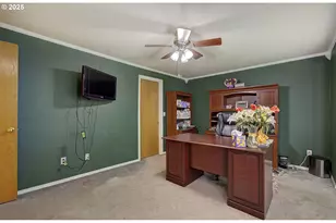 10535 SW 135th Ave, Beaverton, OR 97008 - Photo 19