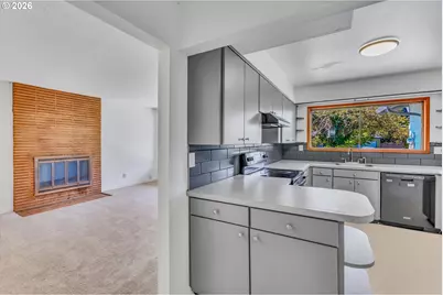 1617 NE Morgan St, Portland, OR 97211 - Photo 7