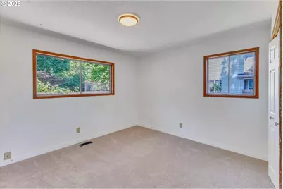 1617 NE Morgan St, Portland, OR 97211 - Photo 21