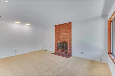 1617 NE Morgan St, Portland, OR 97211 - Photo 5
