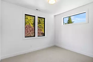 1190 Oak Terrace, Lake Oswego, OR 97034 - Photo 25