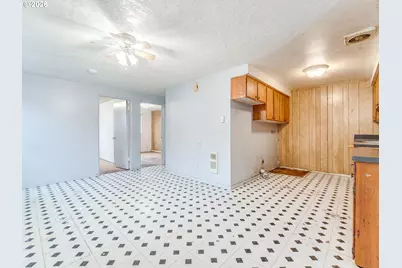 235 NW Fenton St, McMinnville, OR 97128 - Photo 7