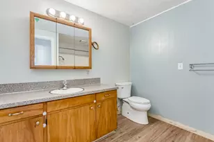 235 NW Fenton St, McMinnville, OR 97128 - Photo 31