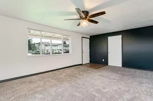 235 NW Fenton St, McMinnville, OR 97128 - Photo 19