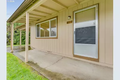 235 NW Fenton St, McMinnville, OR 97128 - Photo 3