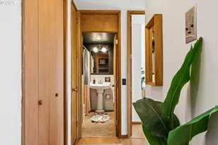1220 NE 17th Ave, Portland, OR 97232 - Photo 27