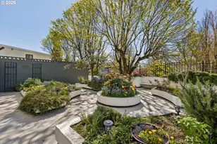 1220 NE 17th Ave, Portland, OR 97232 - Photo 27