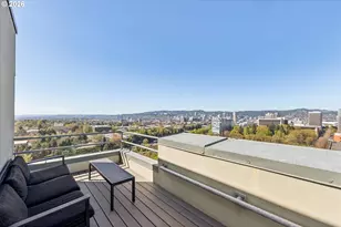 1220 NE 17th Ave, Portland, OR 97232 - Photo 25