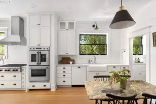 536 SE 17th Ave, Portland, OR 97214 - Photo 11