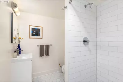 536 SE 17th Ave, Portland, OR 97214 - Photo 41