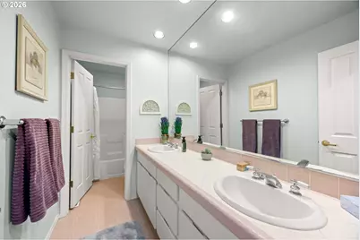 9085 SW 180th Pl, Beaverton, OR 97007 - Photo 33