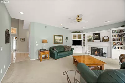 9085 SW 180th Pl, Beaverton, OR 97007 - Photo 17