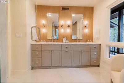 17898 Acer Ln, Bend, OR 97707 - Photo 21