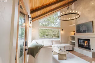 17898 Acer Ln, Bend, OR 97707 - Photo 5