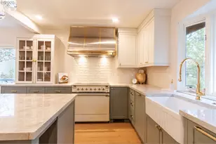 17898 Acer Ln, Bend, OR 97707 - Photo 9