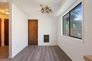 6025 SW Cherryhill Dr, Beaverton, OR 97008 - Photo 31