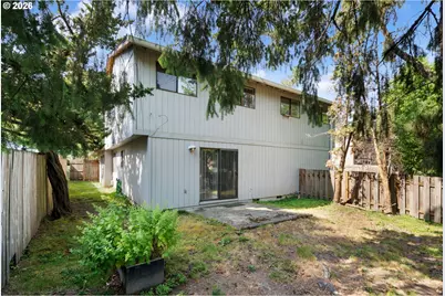 6025 SW Cherryhill Dr, Beaverton, OR 97008 - Photo 43
