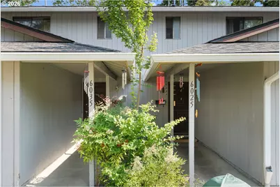 6025 SW Cherryhill Dr, Beaverton, OR 97008 - Photo 3