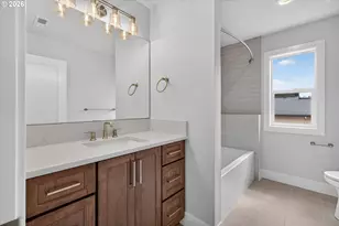 10711 SE 13th Cir, Vancouver, WA 98664 - Photo 15