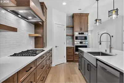 10711 SE 13th Cir, Vancouver, WA 98664 - Photo 7