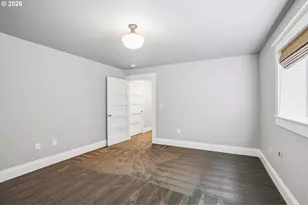 2433 SE Ivon St, Portland, OR 97202 - Photo 37