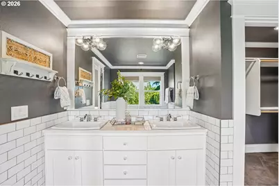 2433 SE Ivon St, Portland, OR 97202 - Photo 29
